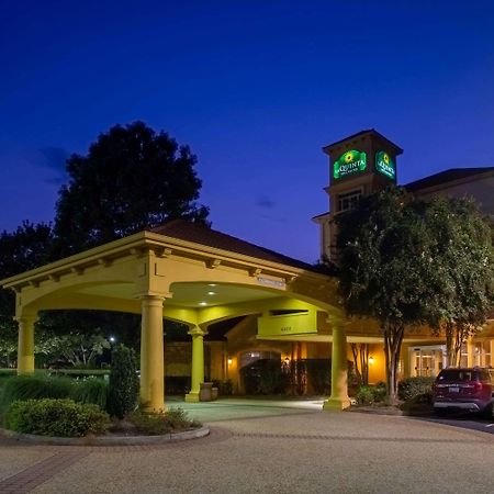 Отель La Quinta By Wyndham Charlotte Airport South Экстерьер фото